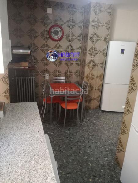 Foto ccbb984f-c4f2-4037-8ea4-67a3cb9a0ff2. Location appartement avec chauffage parking dans Plaza de Toros Granada