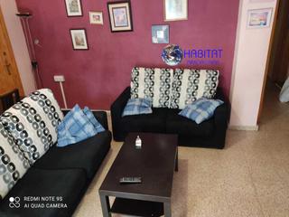 Rent Flat in Plaza de Toros. Piso en alquiler en centro  plaza de toros, 4 dormitorios.