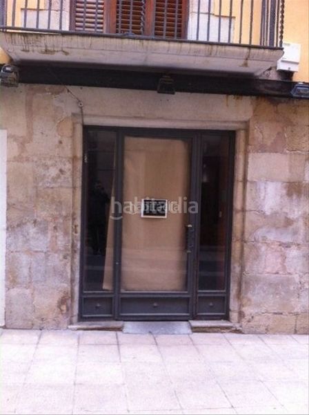 Foto a7c1799e-1630-4355-b7c1-221e576b511d. Lloguer local comercial a Tàrrega