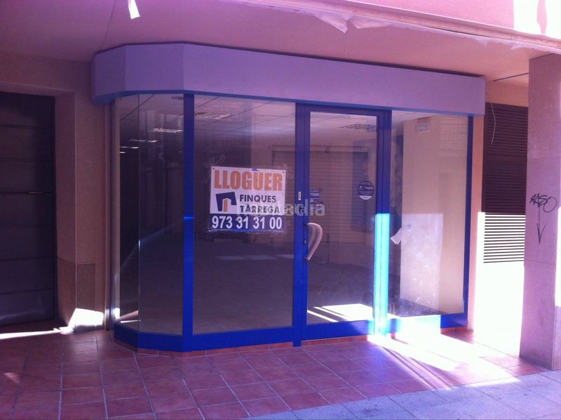 Foto 036a0b7d-d521-4319-9017-0d60282fbe5e. Lloguer local comercial a Tàrrega