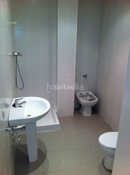 Foto 4422581e-d484-49b3-bb96-d54b0c87cba9. Lloguer local comercial a Tàrrega