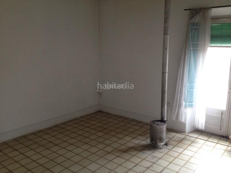 Foto d84f063c-794c-49c8-af5d-1724bbdfd2c7. Alquiler oficina en Tàrrega