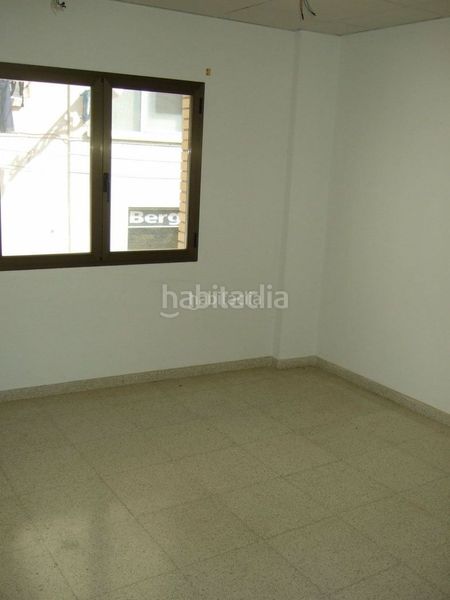 Foto 032c0b94-95ec-49c5-86d1-20037c3f8de4. Affitto ufficio in Tàrrega