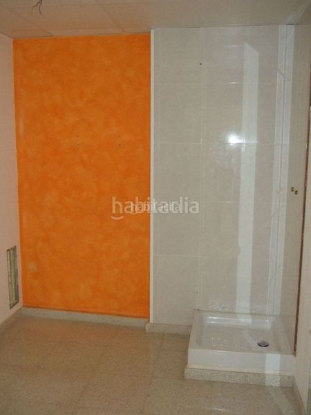 Foto b3027d55-705f-4e5c-ad16-020fe57f2893. Affitto ufficio in Tàrrega