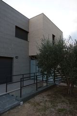 Casa a schiera  Carrer de bonavista. Promoció cases en plena natura