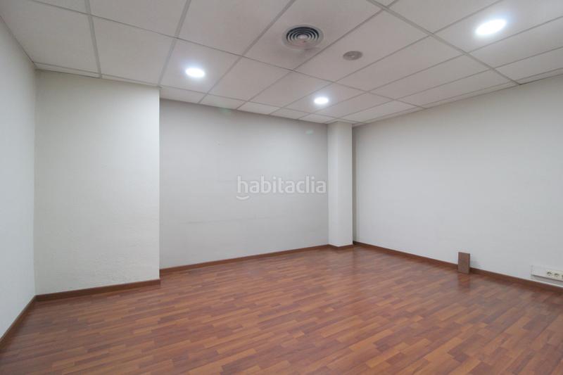 Foto c30f92b4-cbd6-44c2-8d87-604f0f507d4d. Affitto locale commerciale in carrer de navarra 14 in Granollers