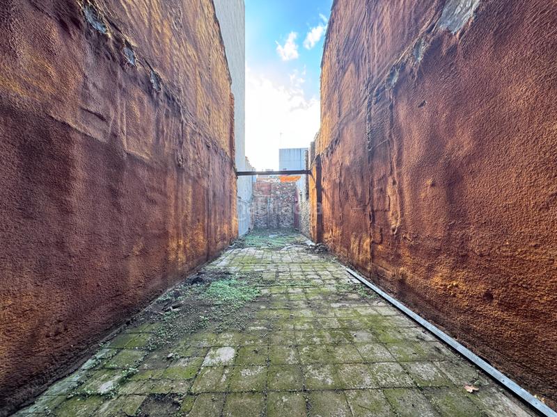 Foto 22d19c52-6877-4382-b0e9-435fec1a9261. Terreno residenziale in carrer de navarra 31 in Sant miquel Granollers