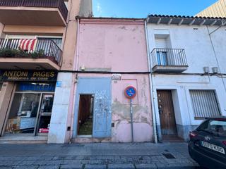 Terreny residencial a Carrer de navarra 31. Magnífico solar edificable situado en el corazón de granollers