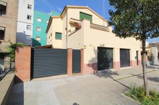 Planta baixa a Font Verda. Amplia planta baja con patio y parking