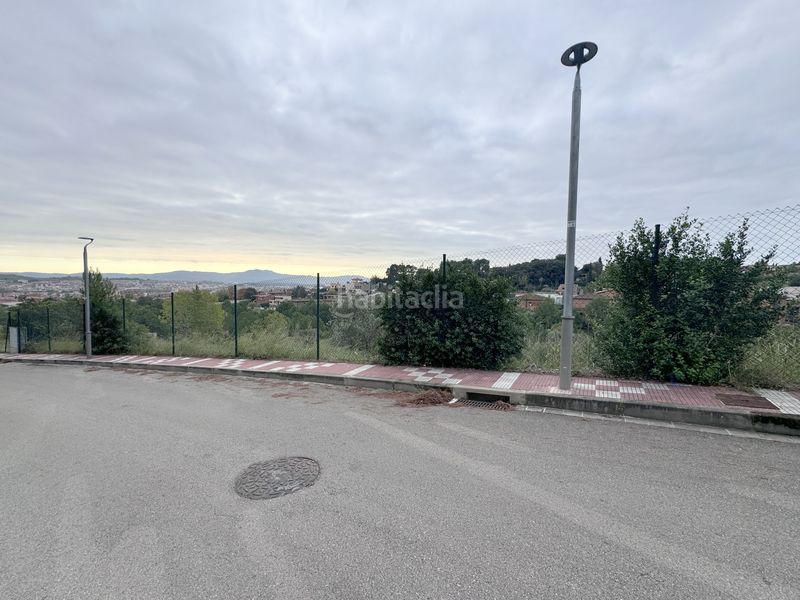 Foto 3fc04f81-fdc7-4458-a1d9-5521024d4ee5. Terreny residencial a carrer del maresme 7 a Canovelles