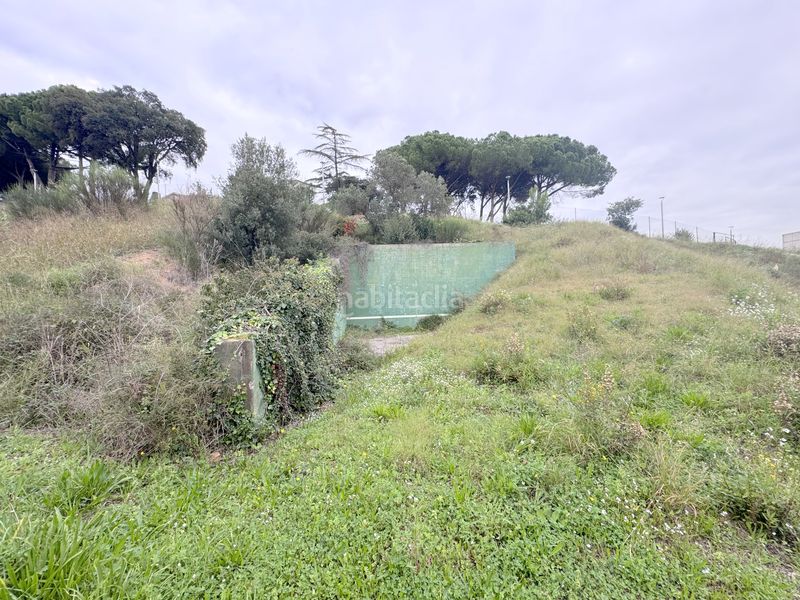 Foto 7d80aef1-84e1-4c8f-8df1-37841a513210. Terreny residencial a carrer del maresme 7 a Canovelles