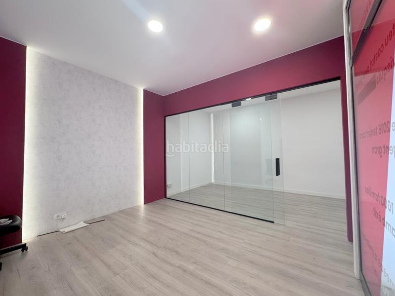 Foto b439eb54-dc5a-462b-a188-e6e0443b198e. Affitto locale commerciale in carrer de foment 5 in Granollers