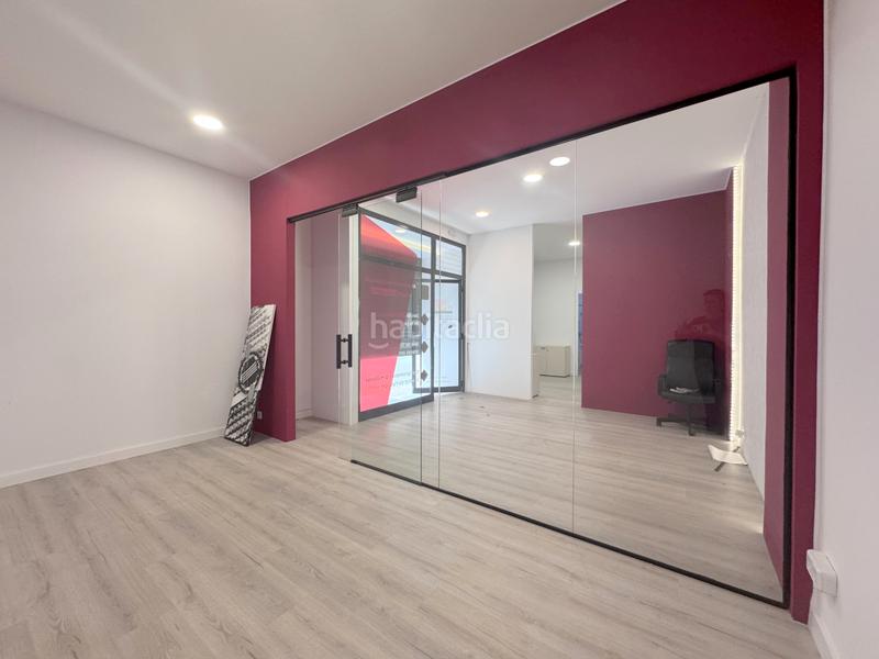 Foto d0c40b4f-1978-4ce3-87f9-7fe37cc78100. Alquiler local comercial en carrer de foment 5 a pie de calle de 60 m2 en Granollers