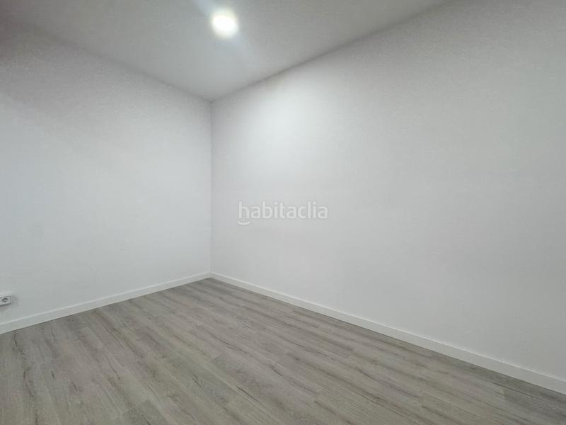 Foto 85a0d3ac-5021-4f48-8532-936b4625f037. Lloguer local comercial a carrer de foment 5 a Sant miquel Granollers