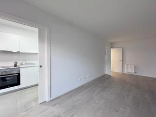 Location Appartement  Carrer de l'agricultura. Muy amplio de obra nueva y pk