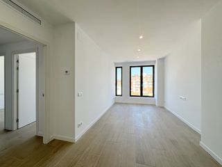 Lloguer Pis a Carrer d'alfons iv 43. Piso de obra nueva en el centro