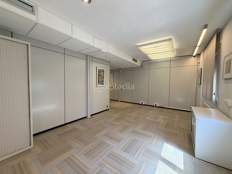 Foto 44ee59e2-7099-4433-aeaf-db8c247a2f93. Alquiler oficina en rambla josep tarradellas 3 profesional de 116 m² en primera planta en Granollers