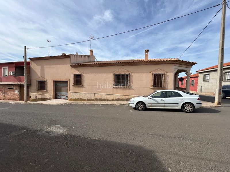 Foto 25da8289-d0c5-4aa5-8e18-44e23b2f30ae. Casa a calle ermita 24 a Bolaños de Calatrava