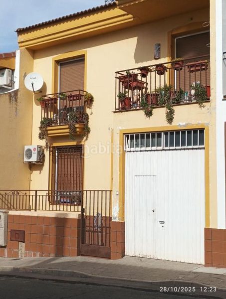Foto 63851e3f-6b1c-4b12-a926-2c652a577750. Casa adossada a calle albuera 46 a Daimiel