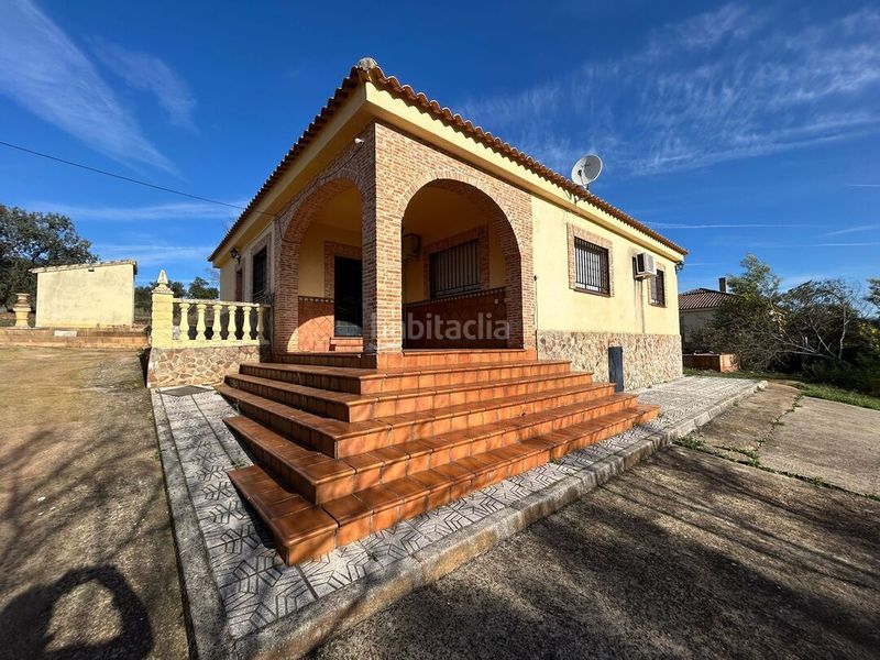 Foto 7f802986-e224-4c79-8e78-6c8bb3ffb096. Chalet in carretera del hoyo m 3 in Mestanza