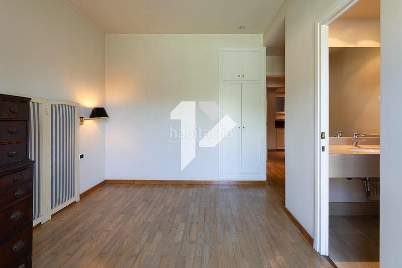 Foto a17b4085-ada7-44dc-ae48-0e52707b3308. Appartamento con riscaldamento parcheggio in Pedralbes Barcelona