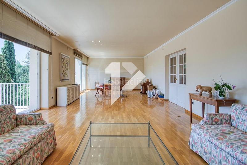 Foto f4fa797a-a834-40c6-93a2-30f7db970535. Appartamento con riscaldamento parcheggio in Pedralbes Barcelona