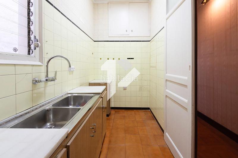 Foto 74a68aff-8002-47ab-b738-7e3ef1398475. Ático en La Nova Esquerra de l´Eixample Barcelona