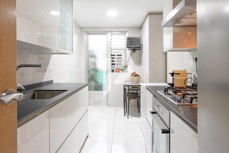Foto 0355c894-0ea8-4529-8675-0699f71afc96. Penthouse with heating parking in Diagonal Mar i el Front Marítim del Poblenou Barcelona