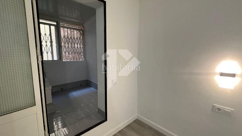 Foto e243a8b3-b59f-481a-853d-8c0c01de10c4. Appartement in La Nova Esquerra de l´Eixample Barcelona