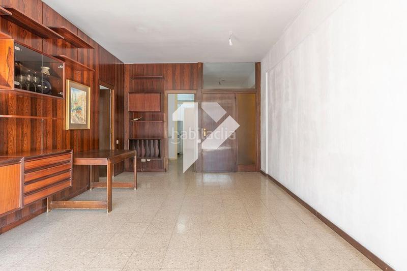 Foto fe0b31d8-11cd-402f-890a-8a120de32cbd. Apartamento en Sant Ramon - Maternitat Barcelona