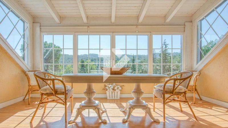 Foto 24e9270b-87cd-43ba-be7d-34096d2f2757. Casa amb calefacció aparcament piscina a Valldoreix Sant Cugat del Vallès