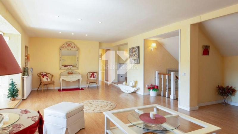 Foto 3e4a0dea-7028-492e-b1b4-8cdcc7d4f9e7. Casa amb calefacció aparcament piscina a Valldoreix Sant Cugat del Vallès