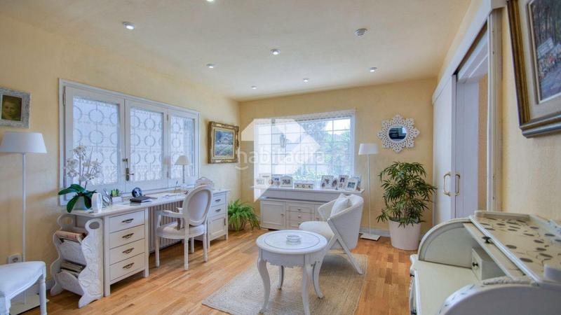 Foto 8c0337e5-ceb1-4499-9490-4af7f68c7fb9. Casa amb calefacció aparcament piscina a Valldoreix Sant Cugat del Vallès