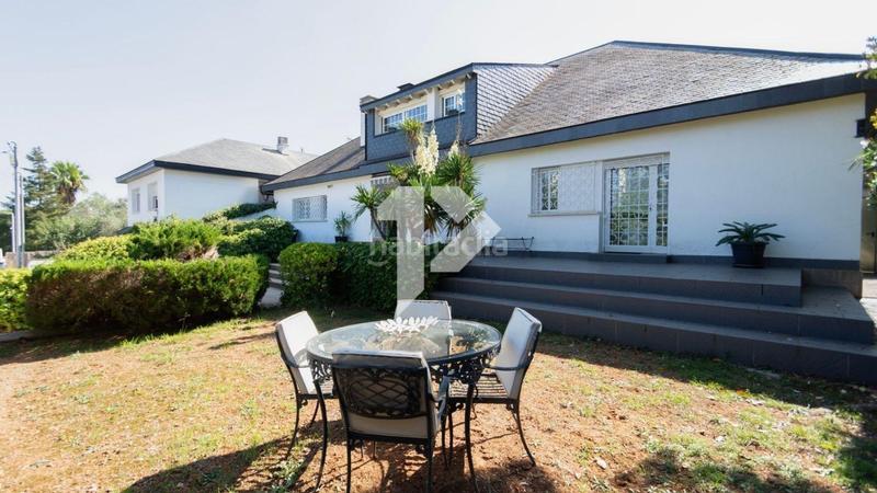 Foto aa2f46d6-f1c8-43d6-980c-f9e13ca062c7. Casa amb calefacció aparcament piscina a Valldoreix Sant Cugat del Vallès