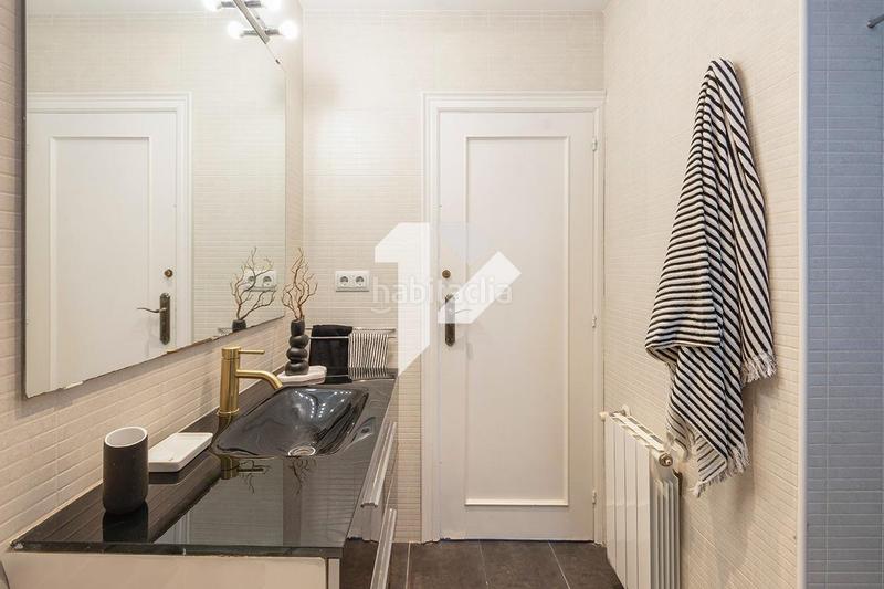 Foto f1da2e16-8e8d-402a-91a6-cf097250f3f7. Àtic a Sant Gervasi - Galvany Barcelona