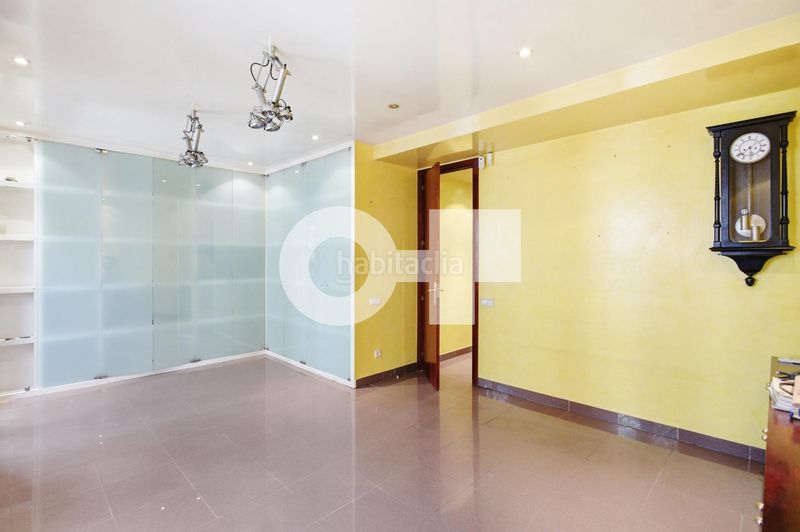 Foto 871ad949-2b0f-4a2f-917c-0cc9c4fef0e8. Apartament a L´Antiga Esquerra de l´Eixample Barcelona