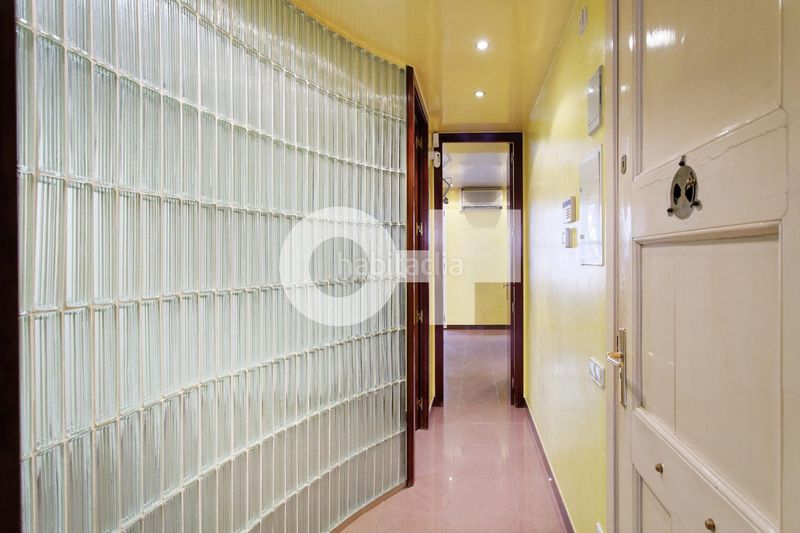 Foto 8a871049-375d-4f2c-b3d1-095813f0a077. Apartament a L´Antiga Esquerra de l´Eixample Barcelona