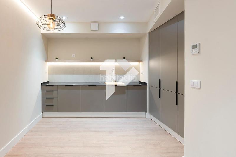 Foto 34846af7-5c58-4cb7-a5bc-79a40793357b. Studio avec chauffage dans Putget - Farró Barcelona