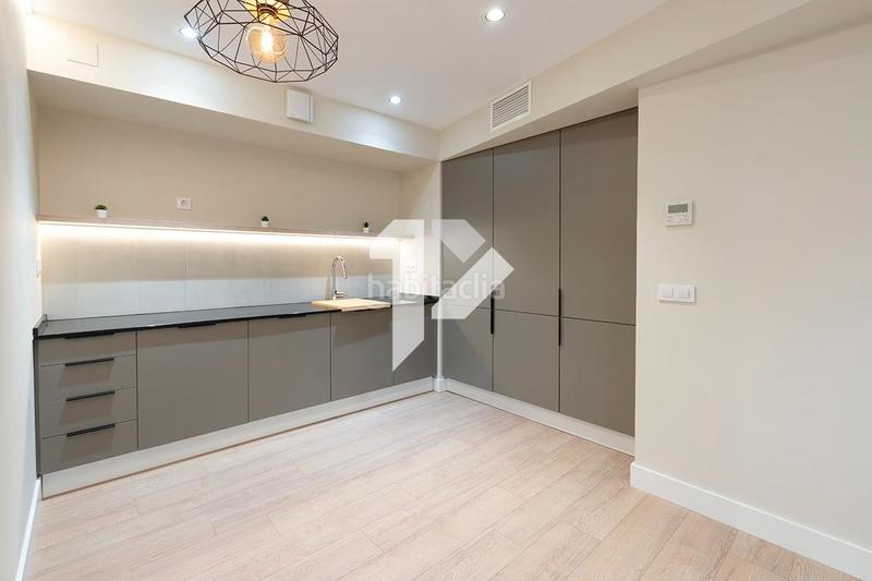 Foto c05f432f-f018-4adb-8a01-dec4e316da37. Studio avec chauffage dans Putget - Farró Barcelona