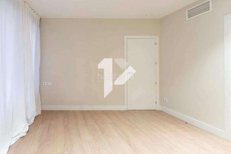 Foto 300afa26-283d-4f88-a91b-4926fd9db025. Studiowohnung mit heizung in Putget - Farró Barcelona