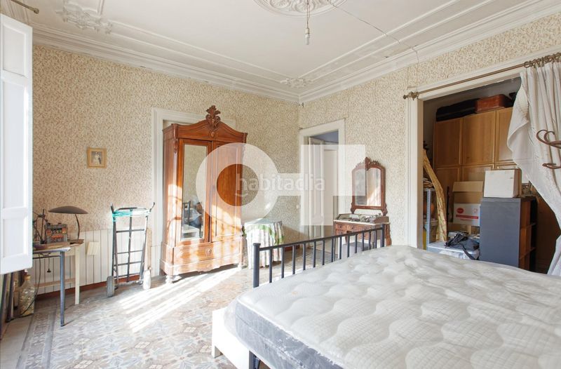 Foto 9846ca21-770f-4a81-a038-50a9a86ec610. Apartament amb aparcament a Raval Barcelona