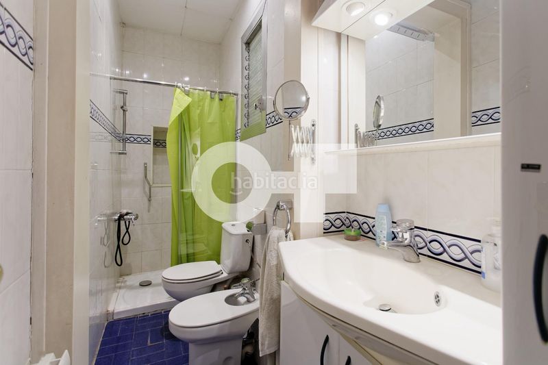 Foto c4372830-5bb6-4584-848c-c947928a38c0. Apartament amb aparcament a Raval Barcelona
