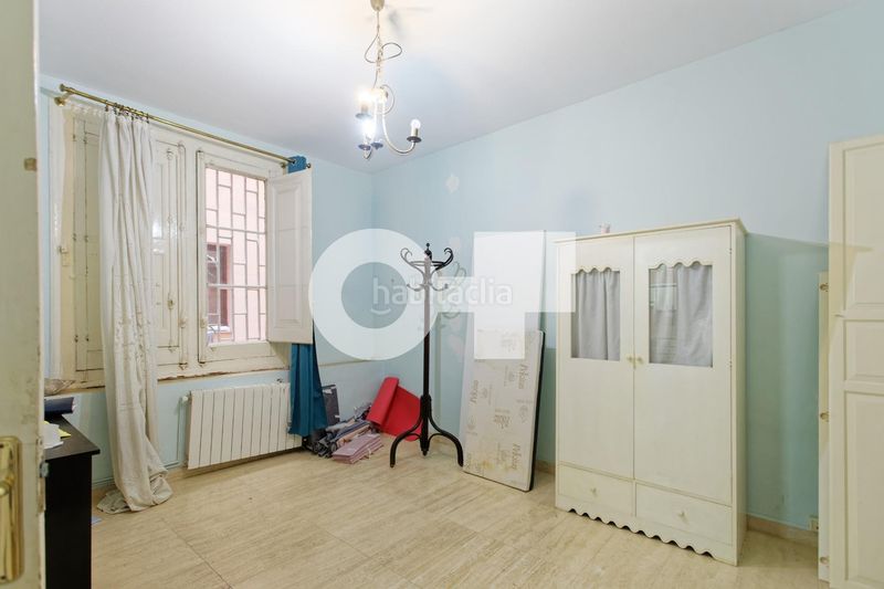 Foto d4cc1a52-a528-49cd-9704-622fe9ad4e45. Apartament amb aparcament a Raval Barcelona
