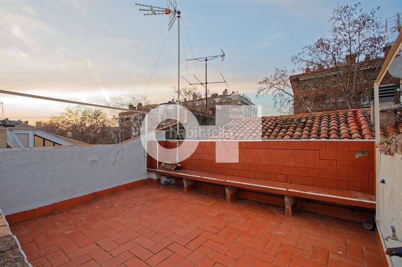 Foto 63024285-4665-45d5-a339-813d478bf9d2. Casa pareada en Creu Alta Sabadell