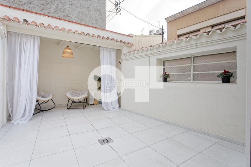 Foto aef44e65-9abb-4132-874d-110d882f0a6d. Casa pareada en Creu Alta Sabadell