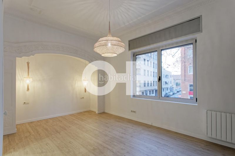 Foto b0530d8e-21da-4b3f-9036-9b0f6b3d2bae. Casa pareada en Creu Alta Sabadell