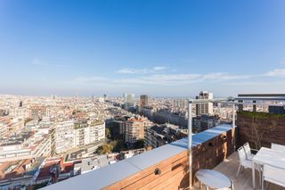 Dachwohnung  Avenida avinguda diagonal. Tríplex ático  16º altura  vistas despejadas  reformado 2017  to