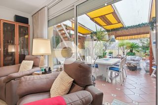 Doppelhaus  Carrer carrer lleida. Casa con amplio patio orientaci�n sur  2 habitaciones dobles  13