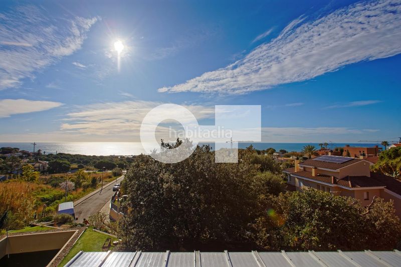 Foto 4e6ec0aa-0c87-46fe-be2d-4520edeed8ce. Xalet amb calefacció aparcament piscina a Teià