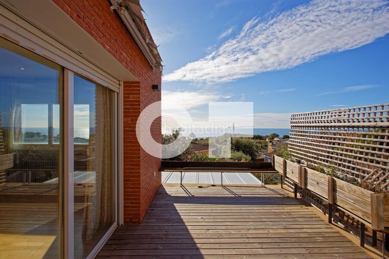 Foto 5e9d670f-62cd-41b1-a273-ec1eb1cab152. Xalet amb calefacció aparcament piscina a Teià